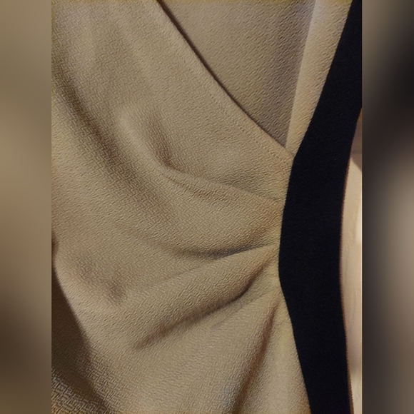 No boundaries small tan dress - Picture 4 of 6